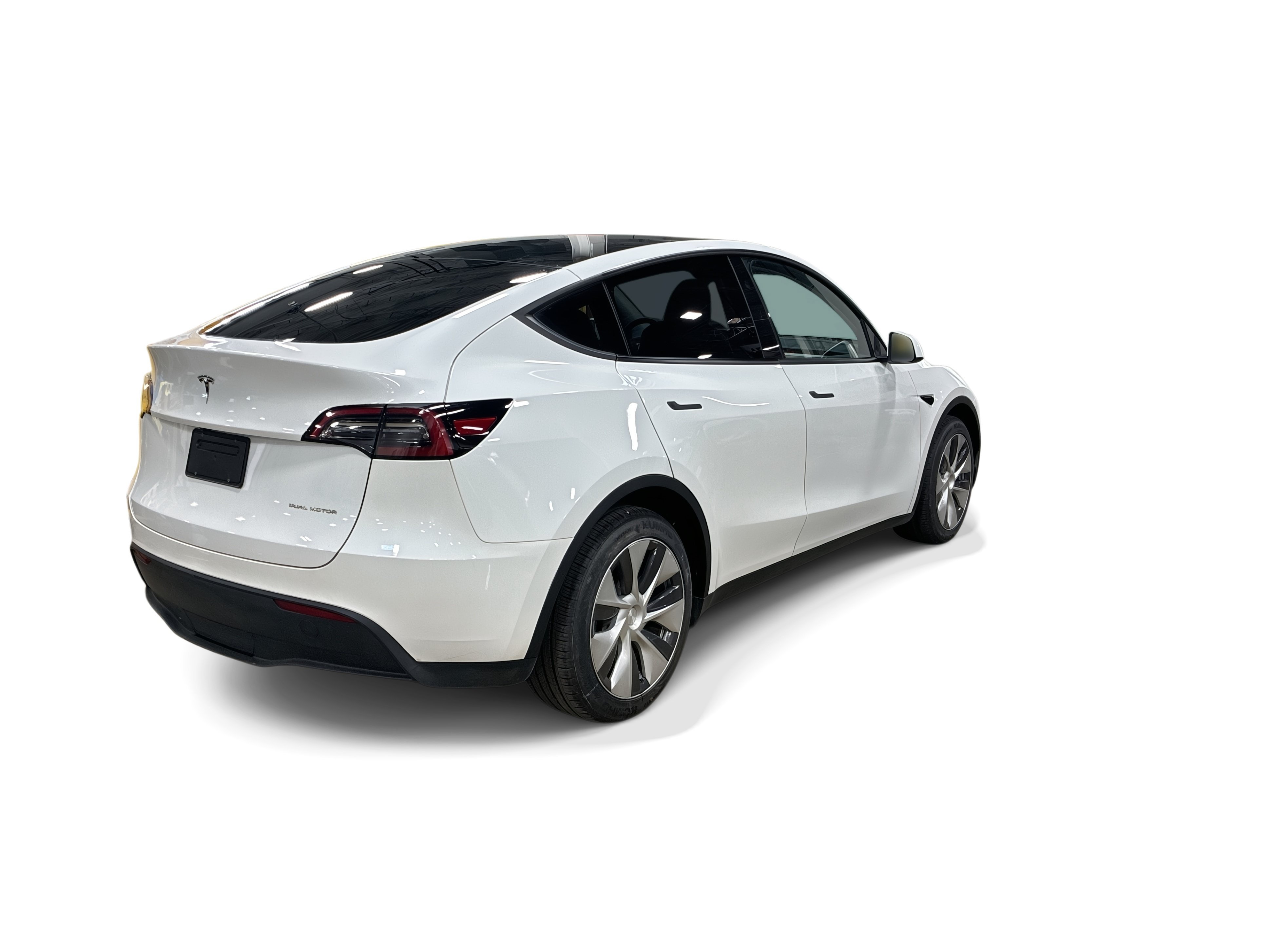 Certified 2023 Tesla Model Y Long Range AWD/4WD image 6