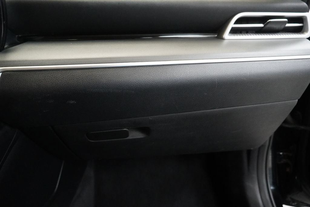 Used 2021 Kia K5 LX FWD image 32