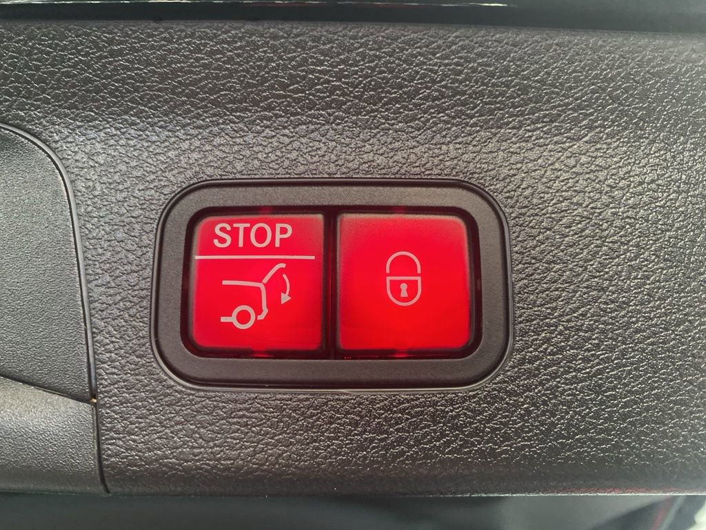 Used 2022 Mercedes-Benz GLS 580 4MATIC image 30