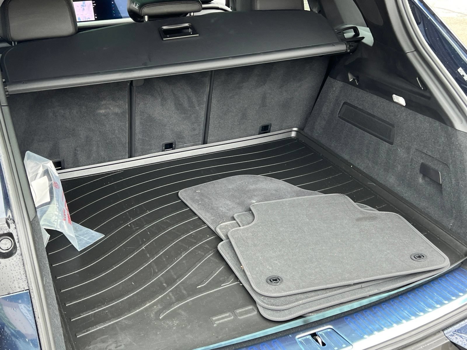 Certified 2026 Porsche Cayenne E-Hybrid AWD/4WD image 21