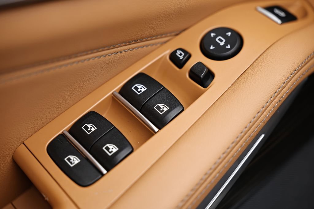 Certified 2024 BMW X5 xDrive40i w/ Parking Assistance Package image 17