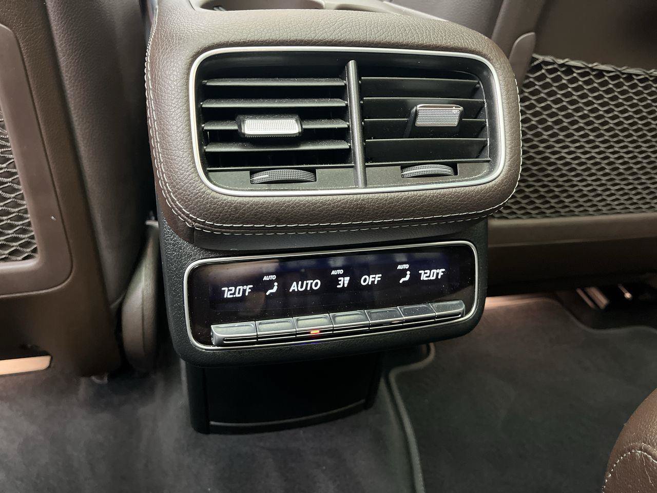 Used 2023 Mercedes-Benz GLS 450 4MATIC image 13