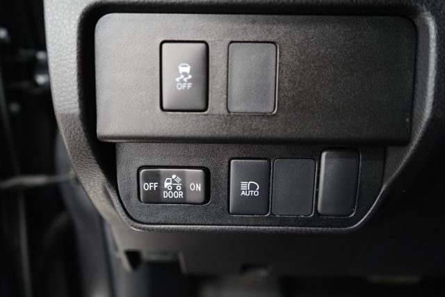 Used 2022 Toyota Tacoma SR5 image 25