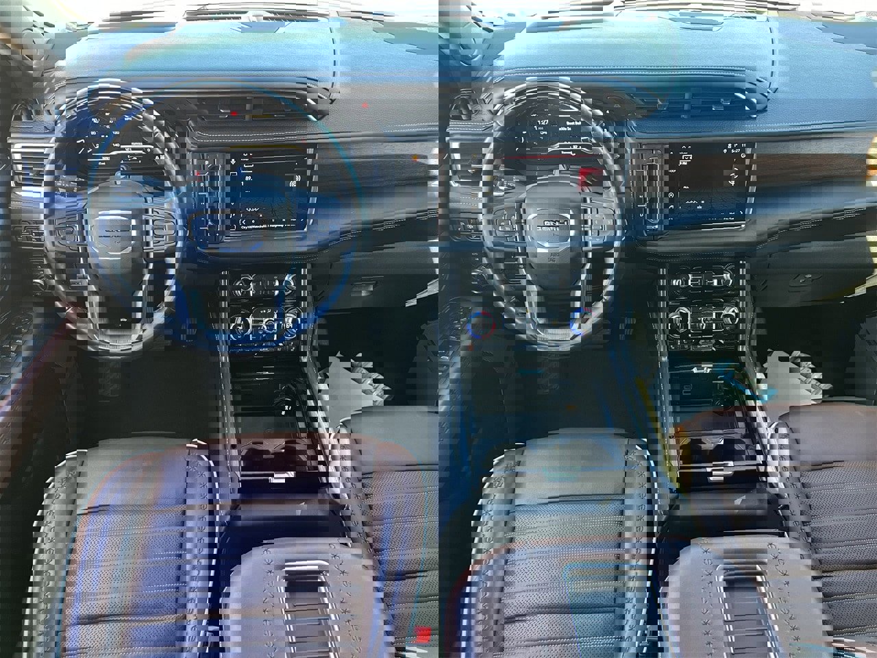 Used 2023 GMC Yukon Denali Ultimate image 8