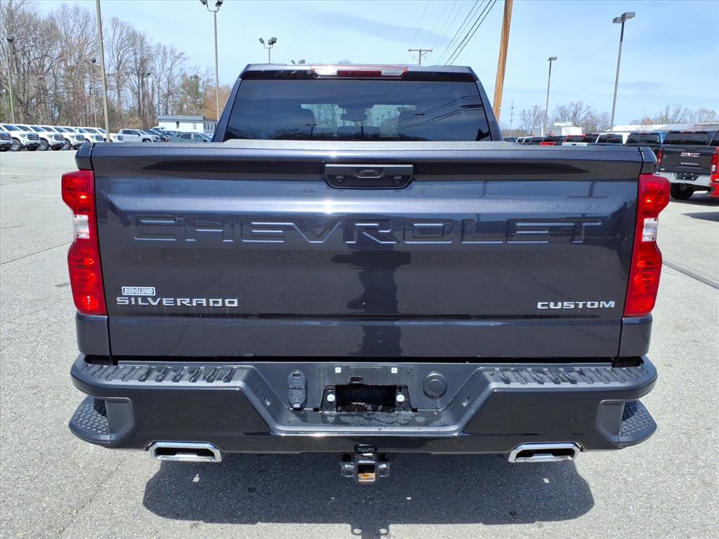 Used 2024 Chevrolet Silverado 1500 Custom Trail Boss AWD/4WD image 5