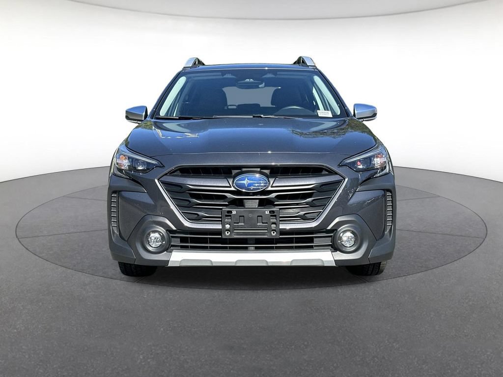 Used 2023 Subaru Outback Touring XT AWD/4WD image 9