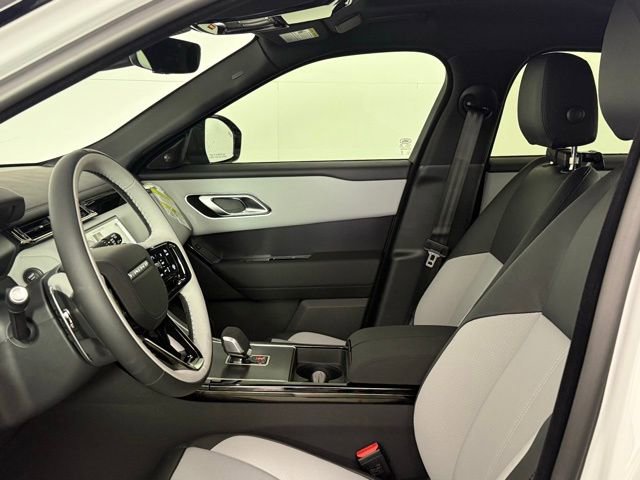 New 2026 Land Rover Range Rover Velar Dynamic SE image 18