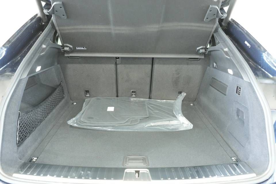 New 2026 Porsche Cayenne Coupe image 28