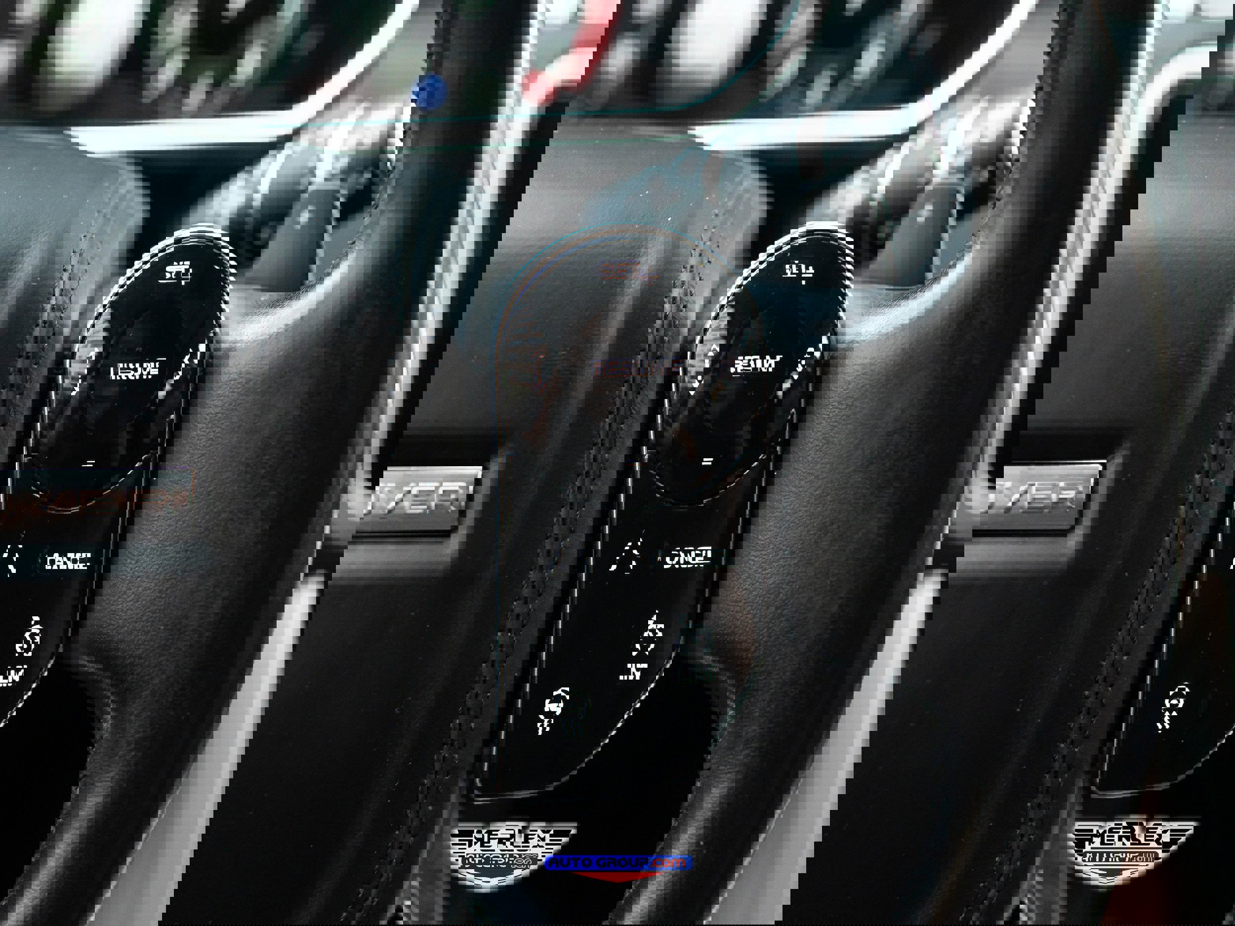 Used 2018 Land Rover Range Rover Long Wheelbase Supercharged image 26