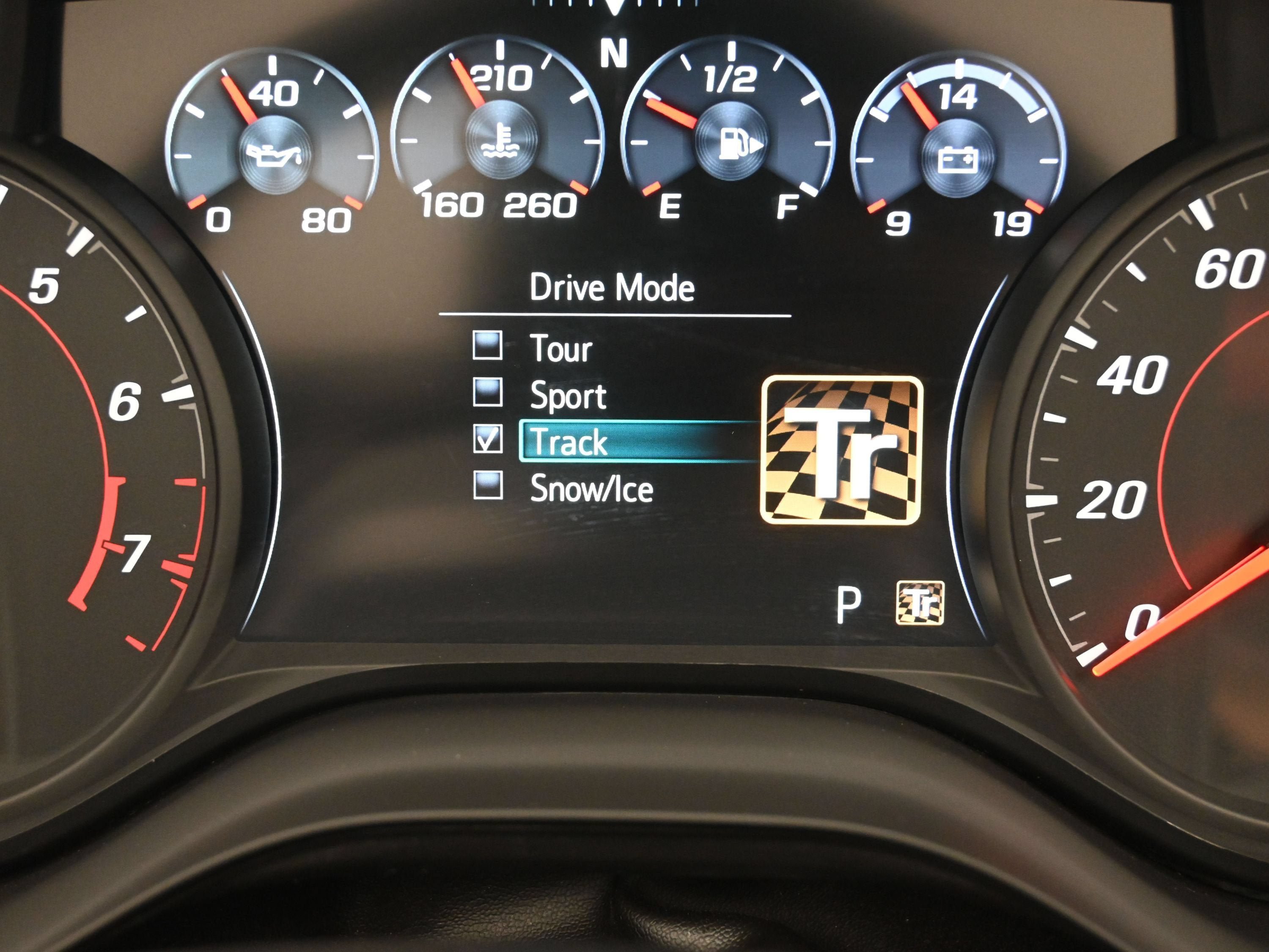 Certified 2021 Chevrolet Camaro SS RWD image 17