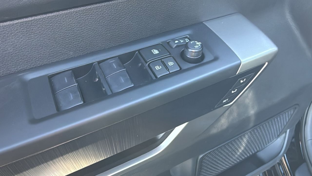 New 2026 Toyota Sequoia Platinum image 11