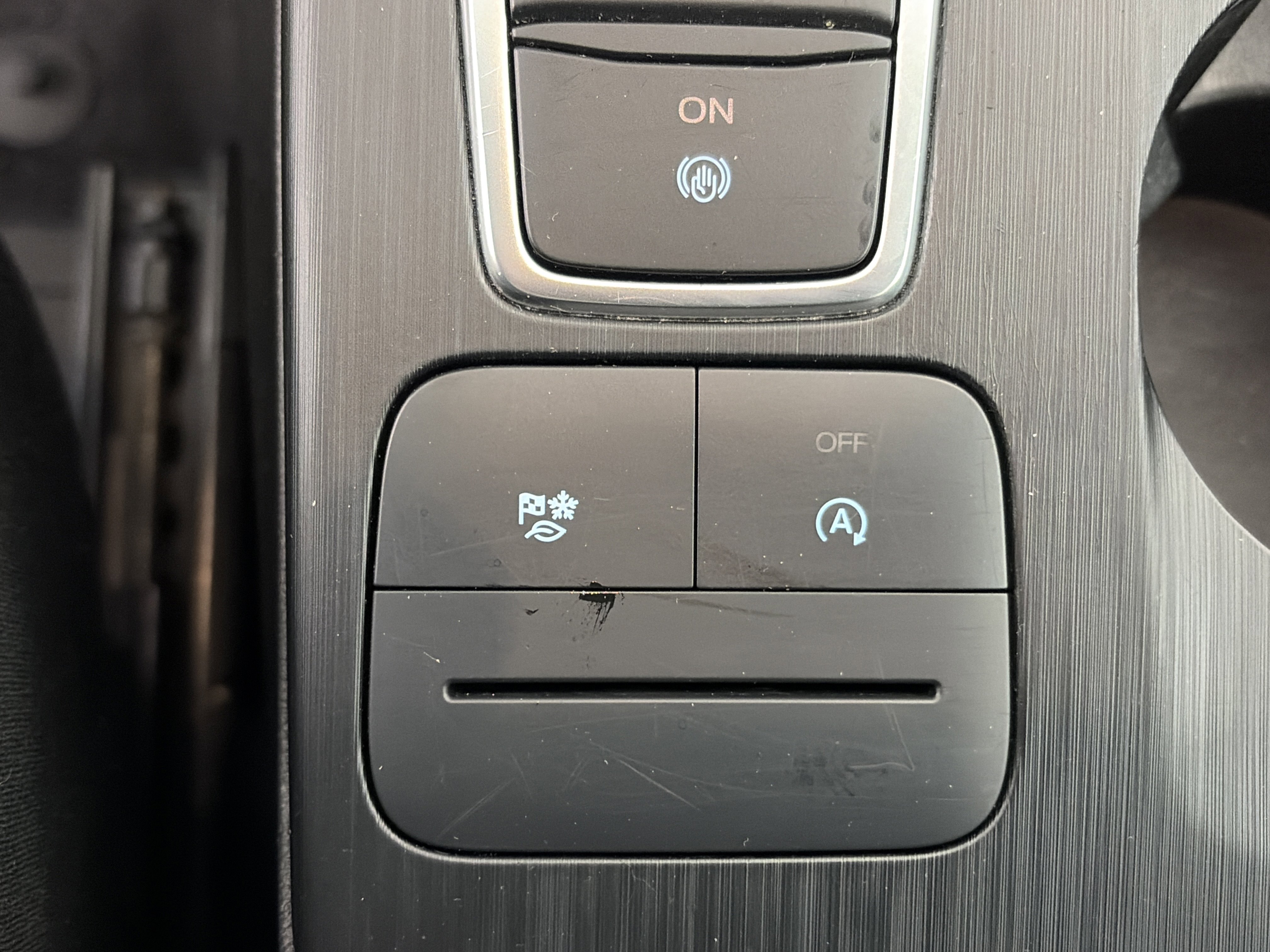 Used 2024 Ford Escape ST-Line image 28