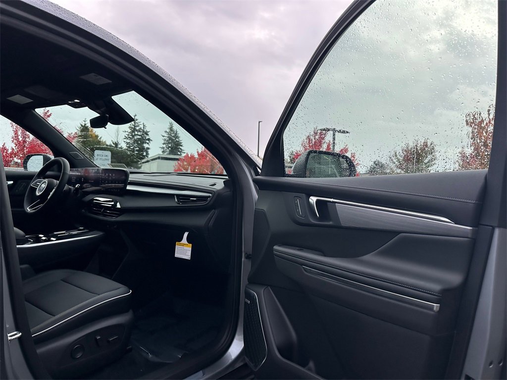 New 2026 Buick Enclave Preferred w/ Power Package image 11