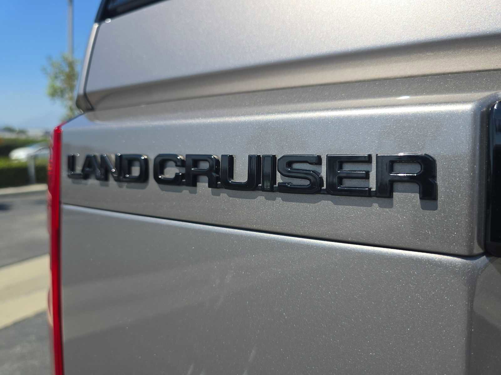 Used 2025 Toyota Land Cruiser w/ Premium Package image 14