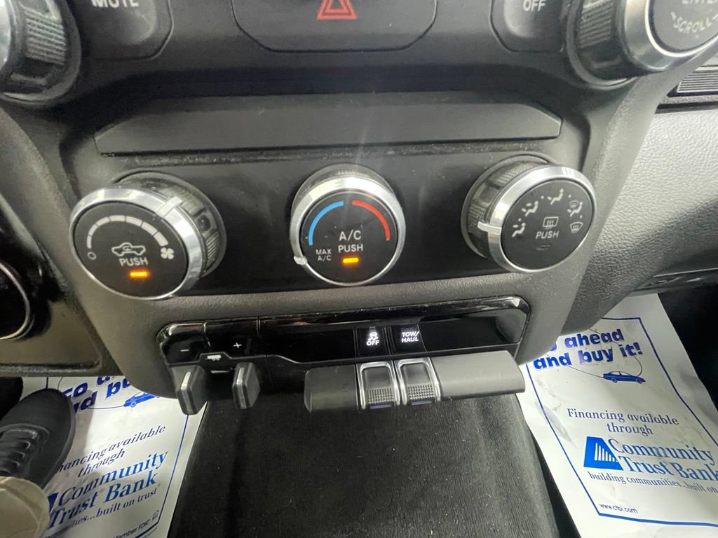 Used 2022 RAM 1500 Big Horn AWD/4WD image 17