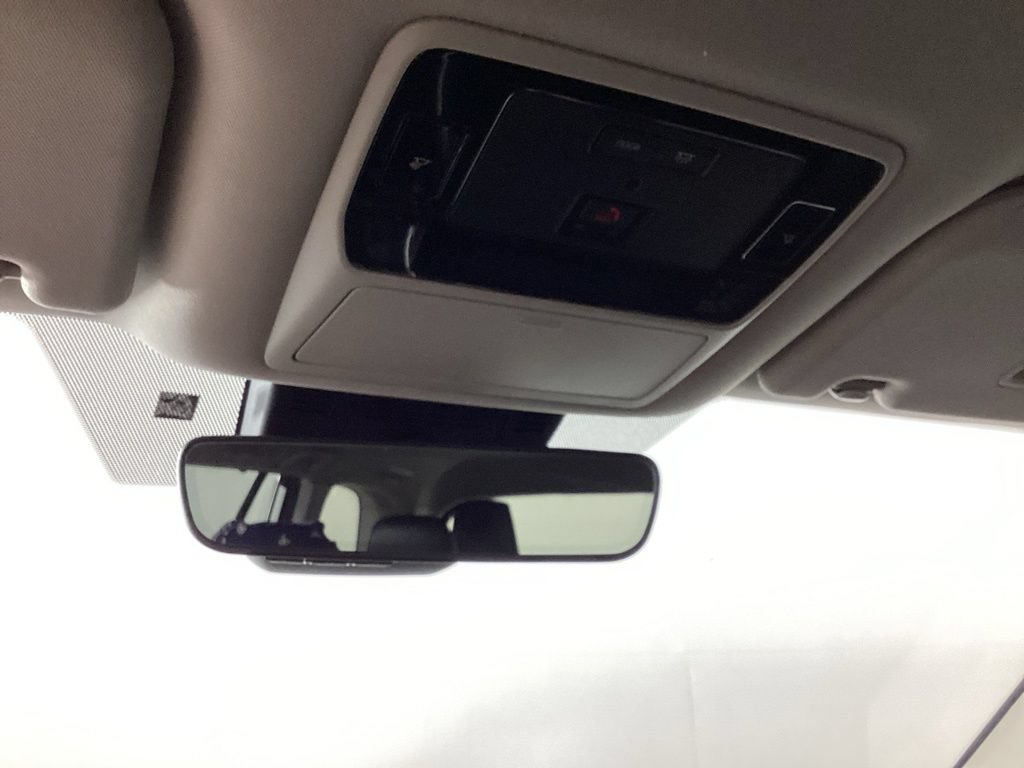 Used 2024 Toyota Grand Highlander AWD Hybrid image 14