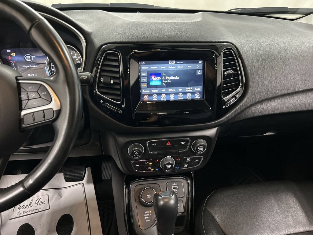 Used 2021 Jeep Compass Latitude w/ Sun and Sound Group AWD/4WD image 18