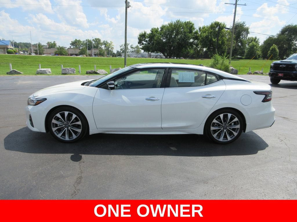 Used 2023 Nissan Maxima Platinum w/ Sport Mat Group FWD image 9