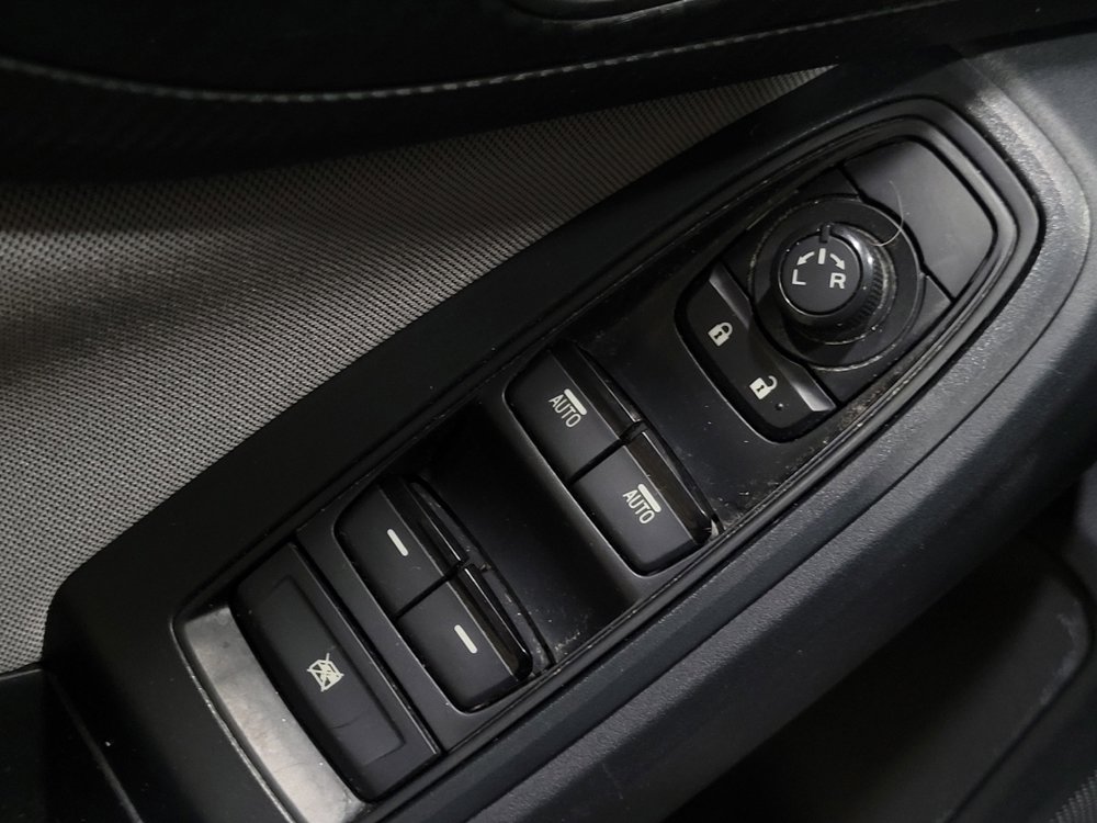 Used 2019 Subaru Crosstrek 2.0i Premium w/ Eyesight System image 27