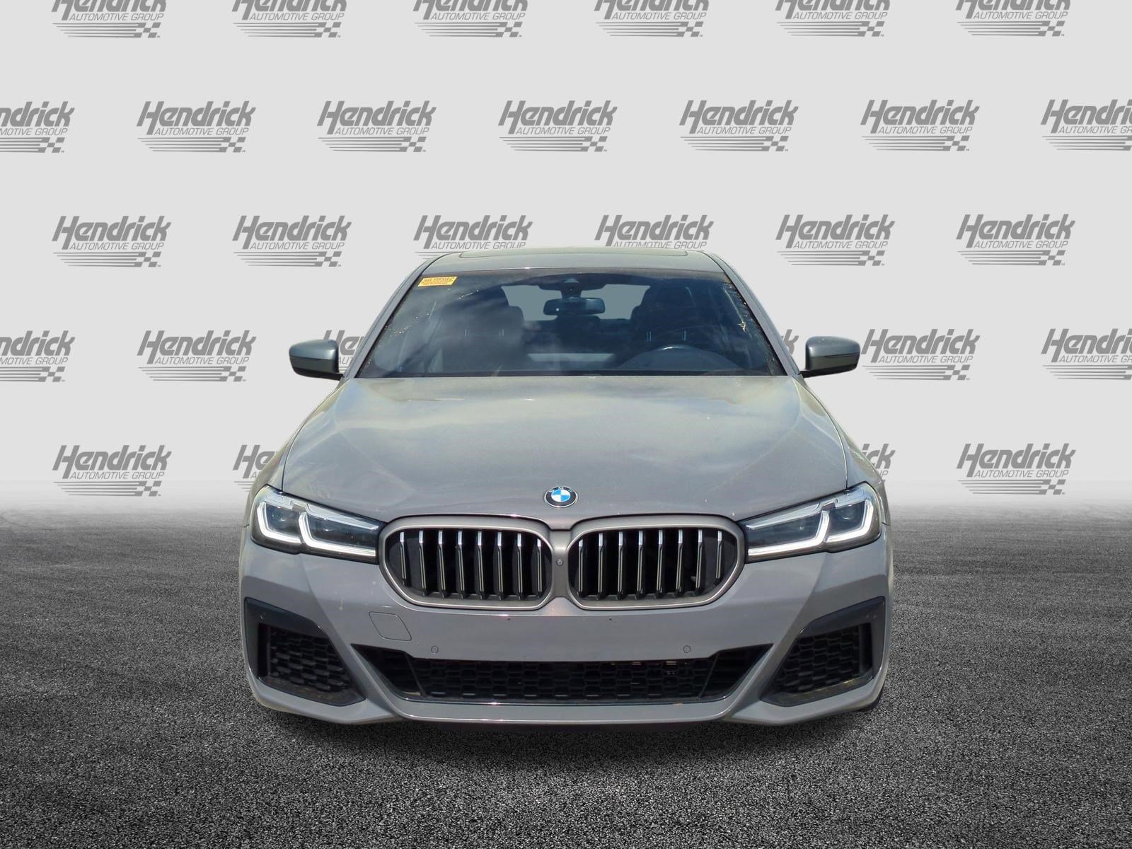 Used 2021 BMW M550i xDrive w/ Premium Package image 3