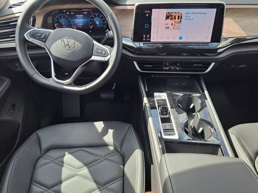 New 2026 Volkswagen Atlas SE image 17