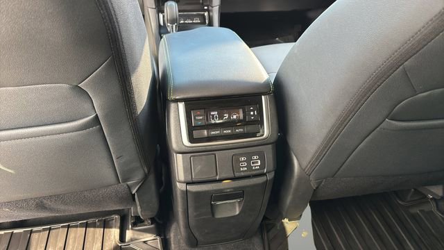 Used 2024 Subaru Ascent Onyx Edition image 21