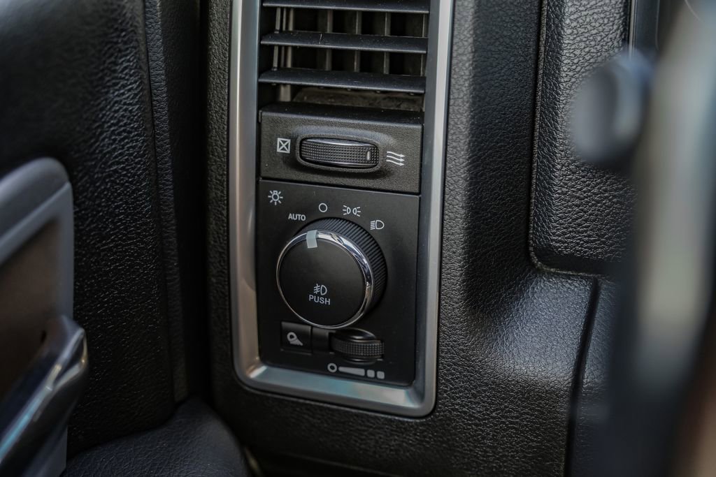Used 2018 RAM 2500 Power Wagon image 25