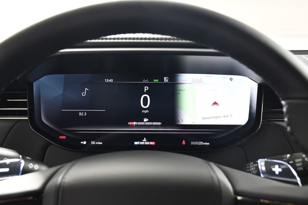 Used 2025 Land Rover Range Rover Sport SV Edition Two image 35