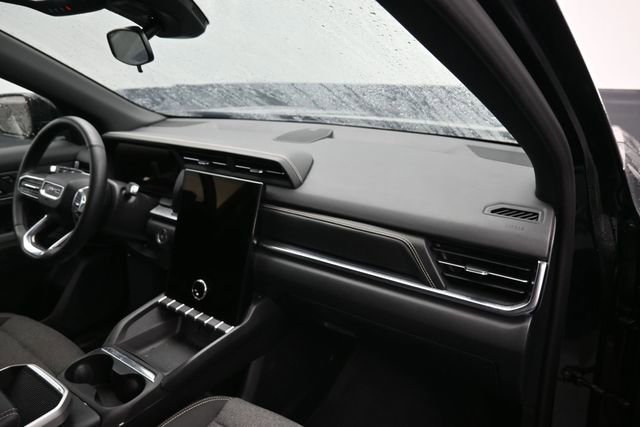 Used 2025 GMC Terrain Elevation AWD/4WD image 9
