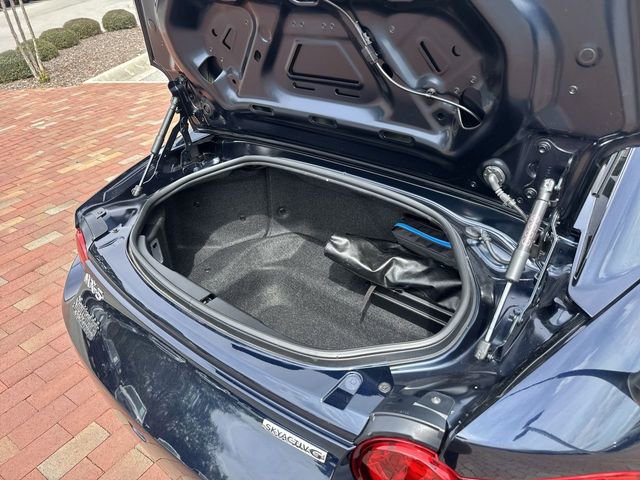 Used 2021 MAZDA MX-5 Miata RF Grand Touring image 28