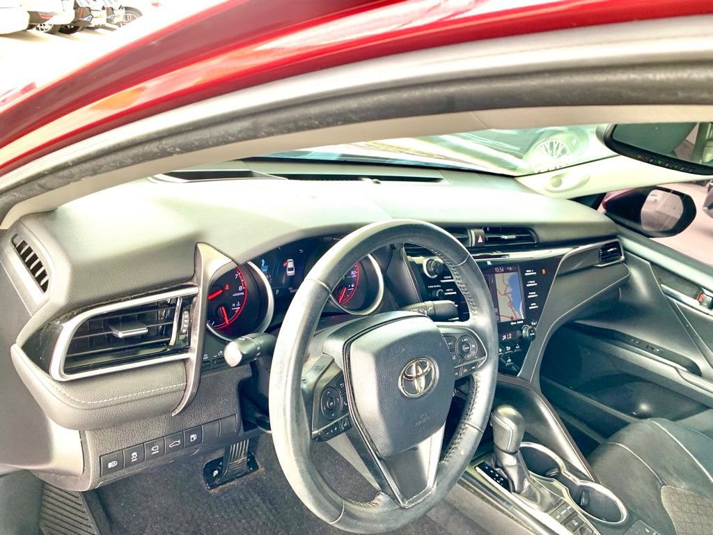 Used 2018 Toyota Camry XSE w/ Driver Assist Package FWD image 11