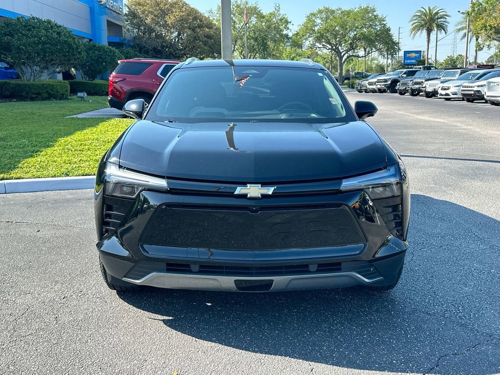 Used 2024 Chevrolet Blazer EV LT AWD/4WD image 2