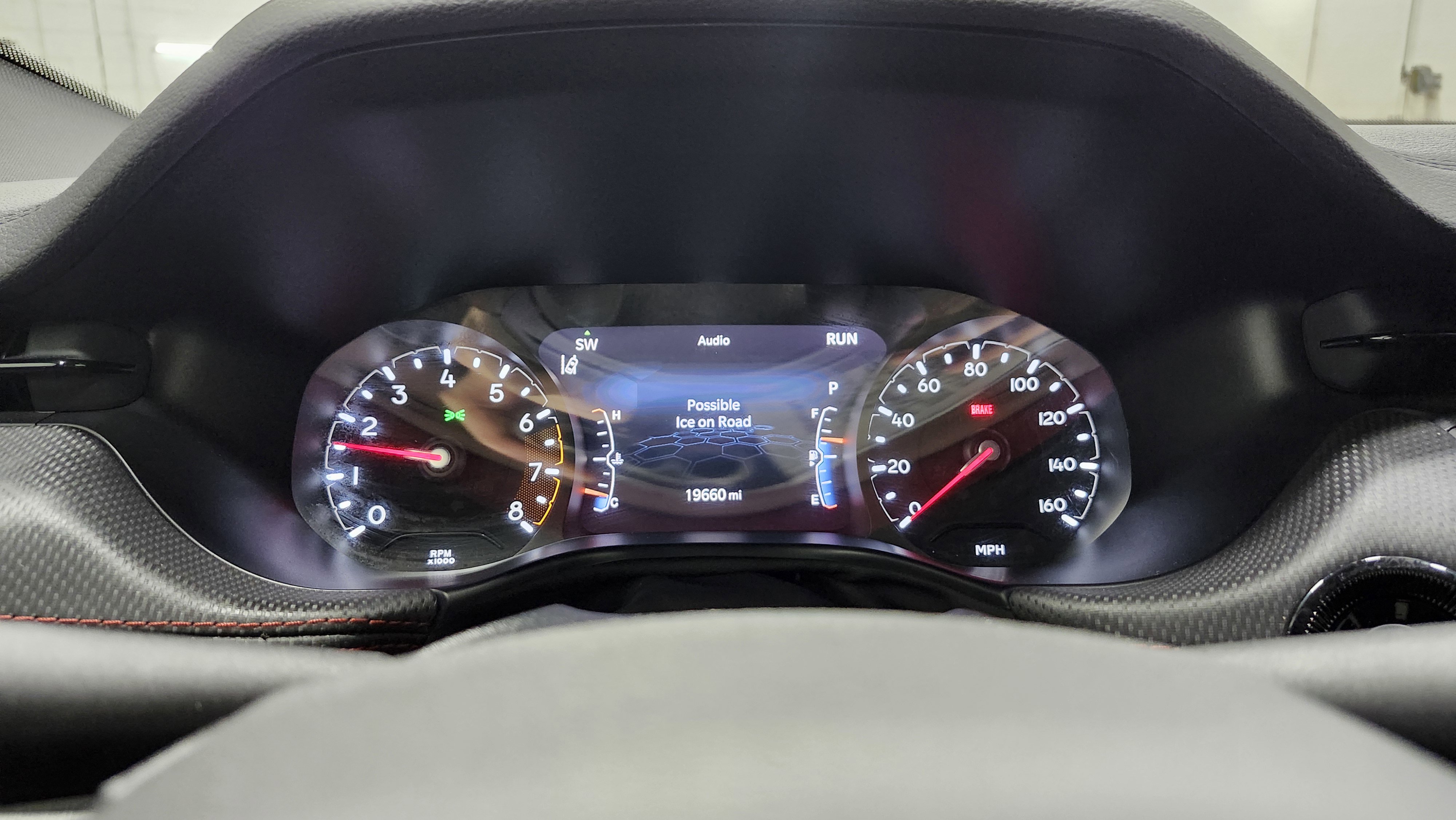 Used 2025 Jeep Compass Trailhawk image 29