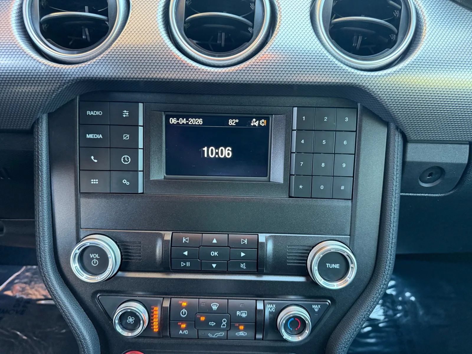Used 2020 Ford Mustang GT RWD image 21