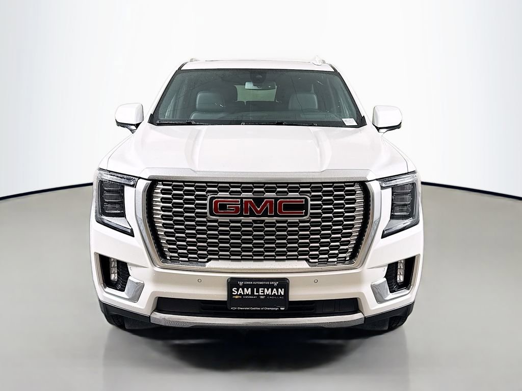 Used 2022 GMC Yukon XL Denali AWD/4WD image 2