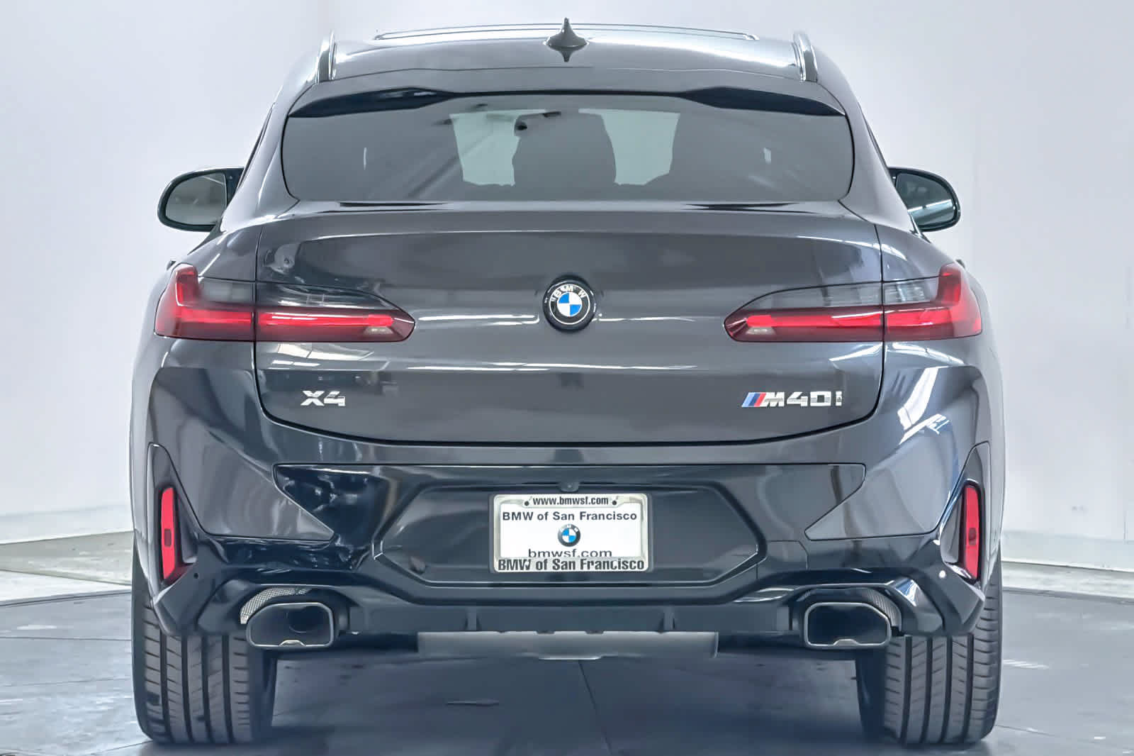 Used 2025 BMW X4 M40i AWD/4WD image 7