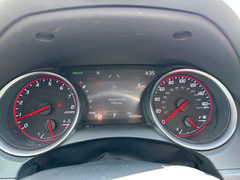 Used 2022 Toyota Camry XSE image 16