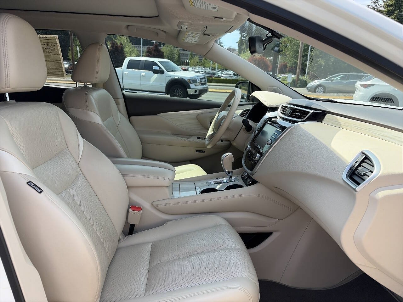 Used 2015 Nissan Murano Platinum w/ Platinum Technology Package AWD/4WD image 21