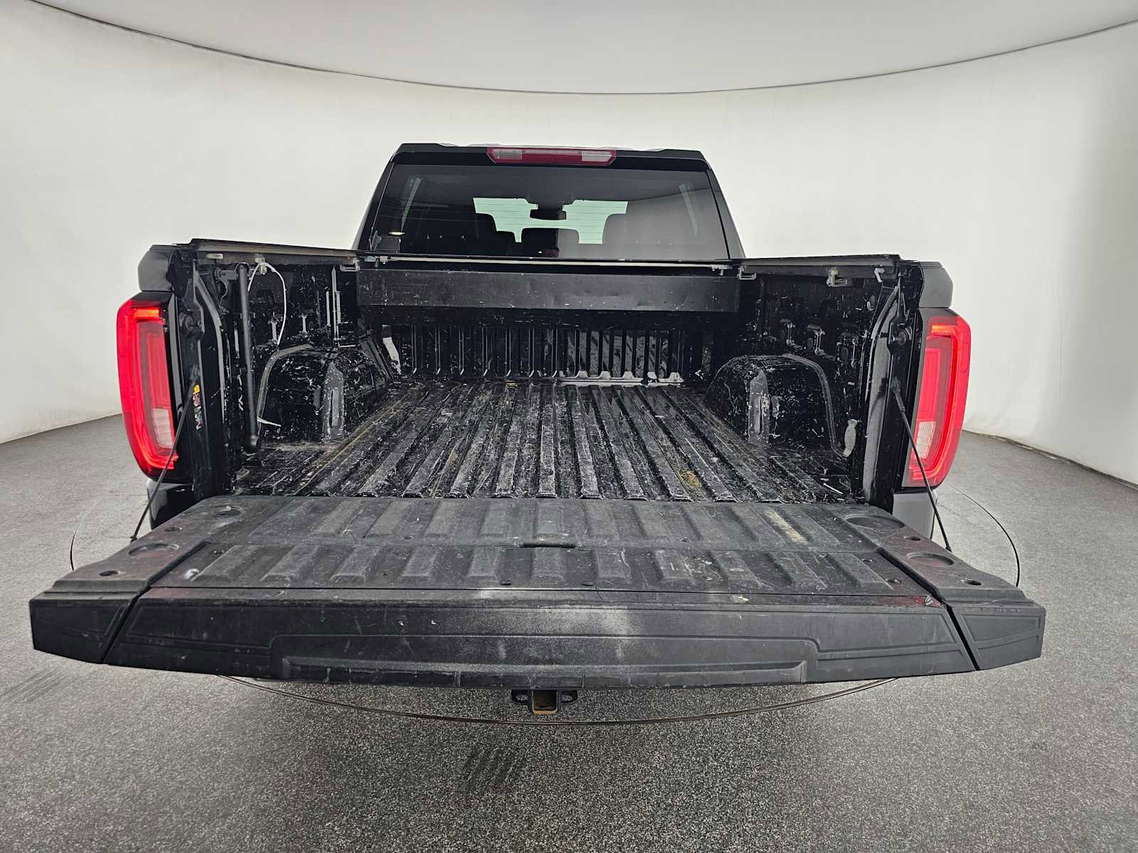 Used 2022 GMC Sierra 1500 SLT w/ SLT Convenience Package image 14