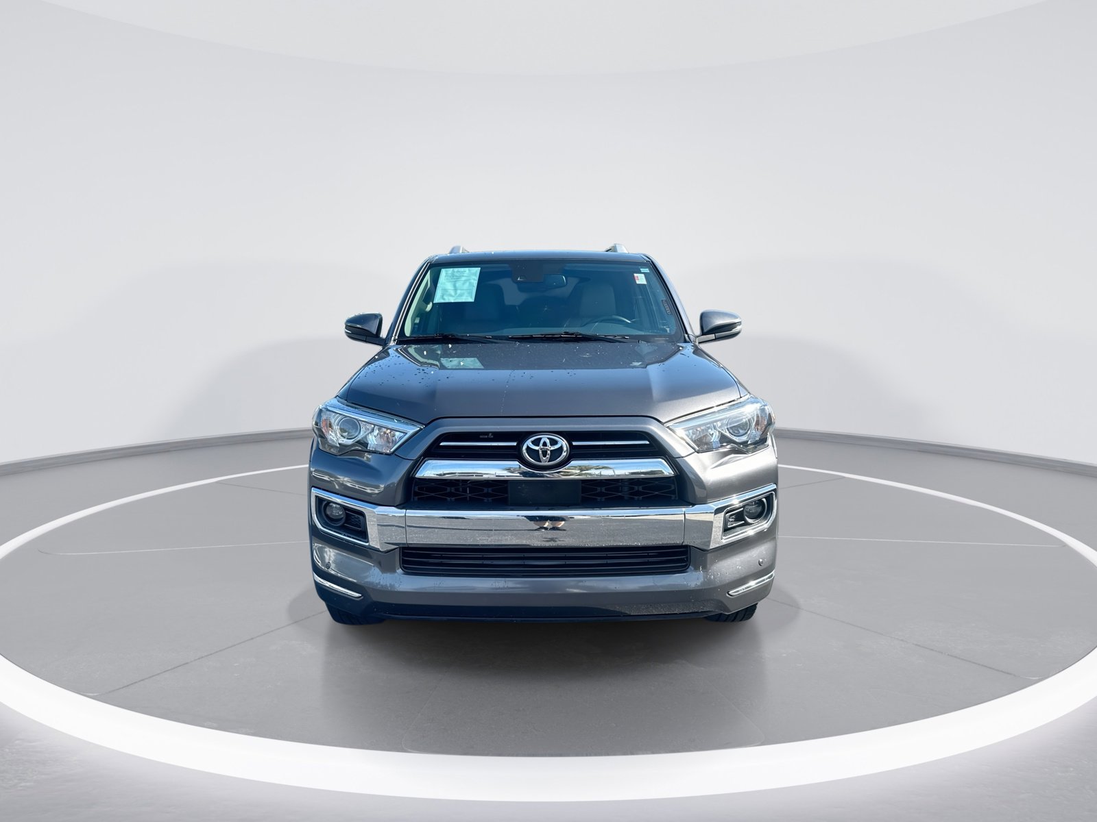 Used 2020 Toyota 4Runner Limited RWD image 3