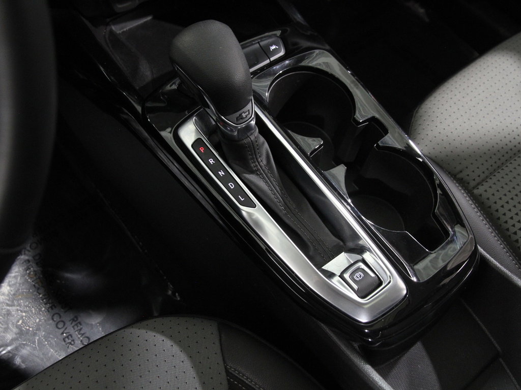 Certified 2024 Chevrolet Trax LT w/ Sunroof Package image 14