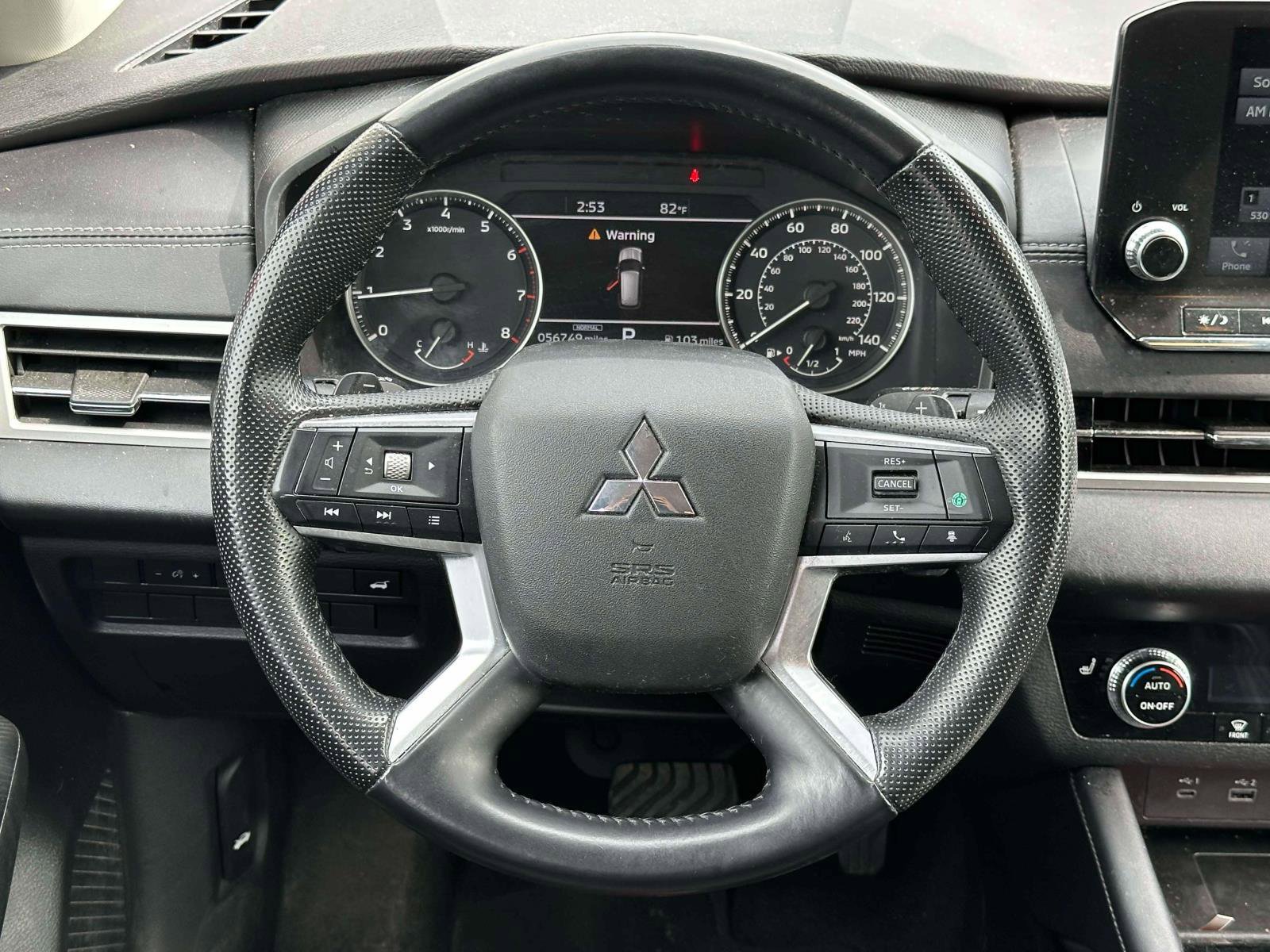 Used 2024 Mitsubishi Outlander SE AWD/4WD image 9