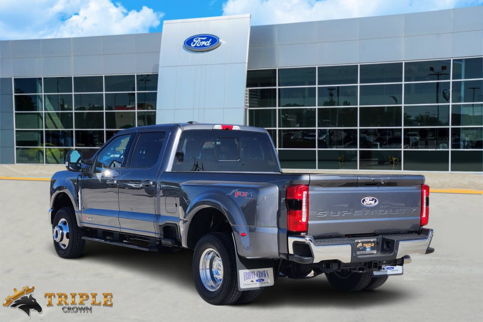 New 2027 Ford F350 Lariat w/ Lariat Premium Package AWD/4WD image 4