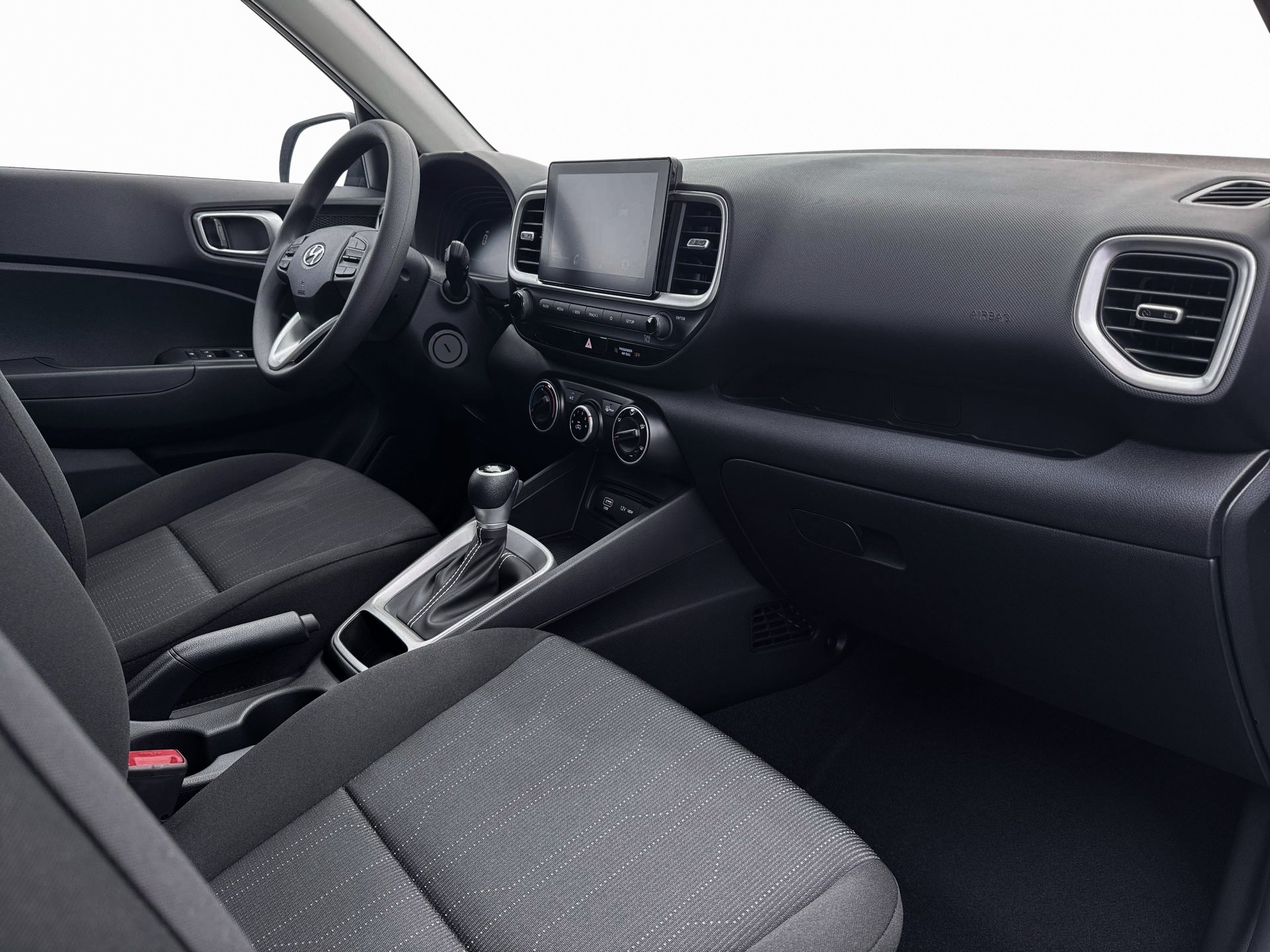 New 2026 Hyundai Venue SE FWD image 15