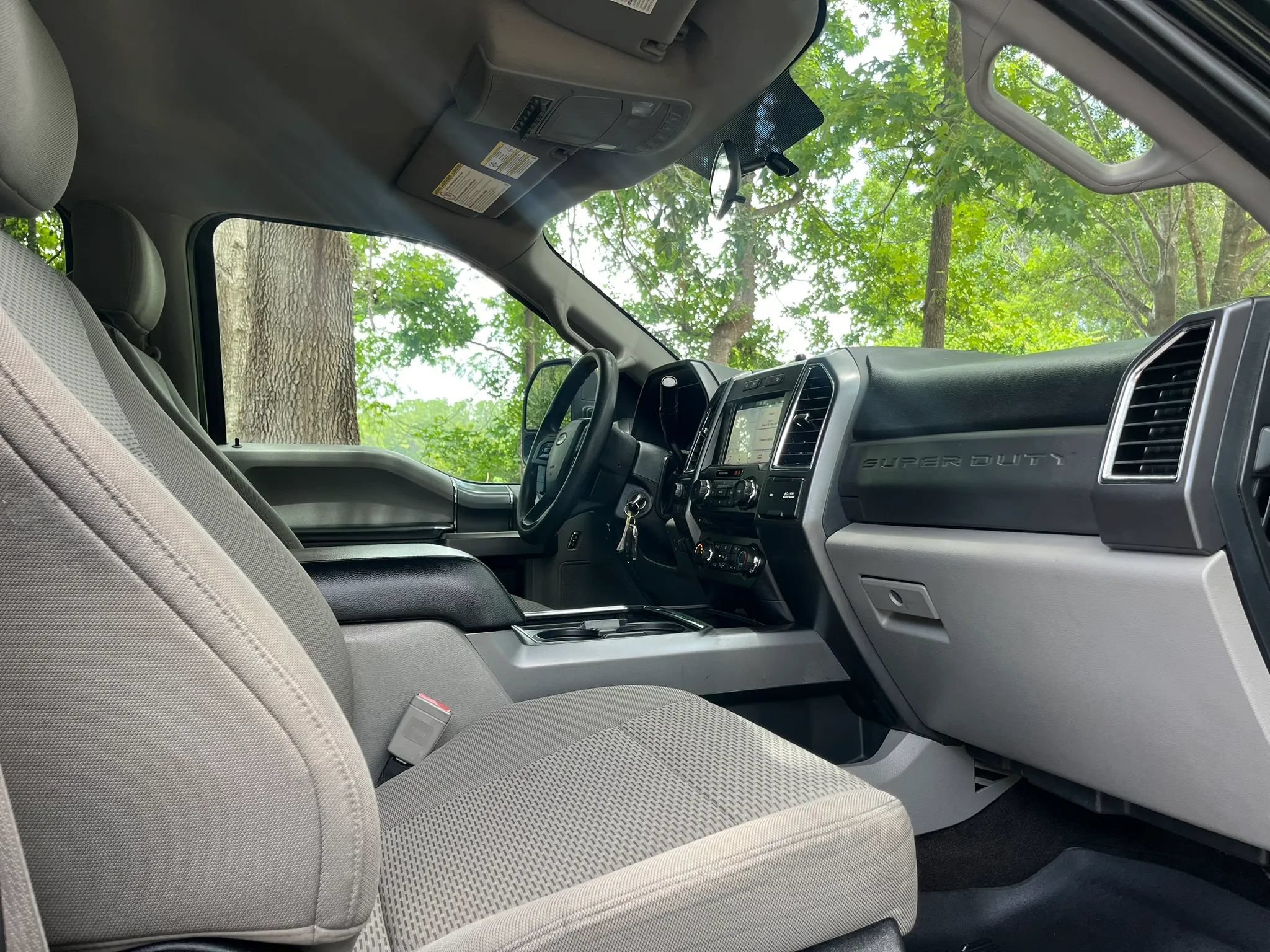 Used 2018 Ford F250 XLT w/ XLT Premium Package AWD/4WD image 18