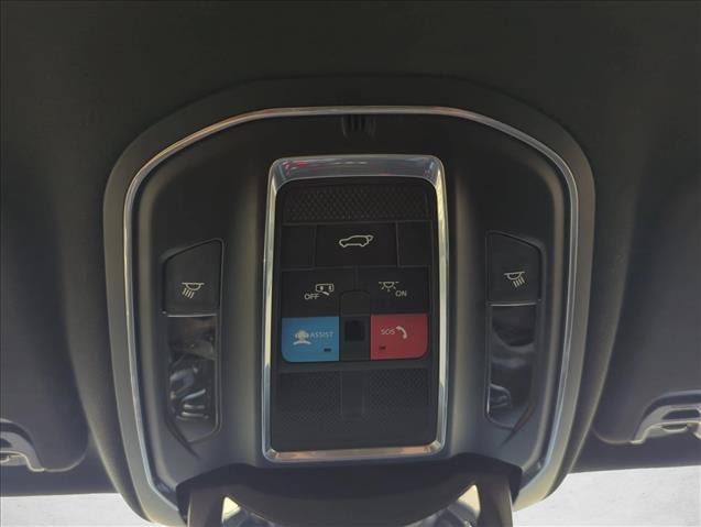 Used 2022 Jeep Wagoneer Series II RWD image 23