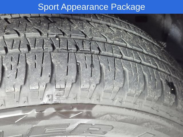 Used 2021 RAM 1500 Laramie w/ Sport Appearance Package AWD/4WD image 11