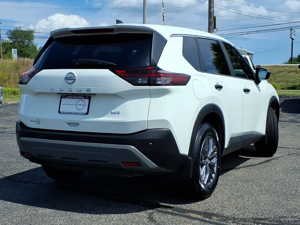 Certified 2023 Nissan Rogue S AWD/4WD image 3