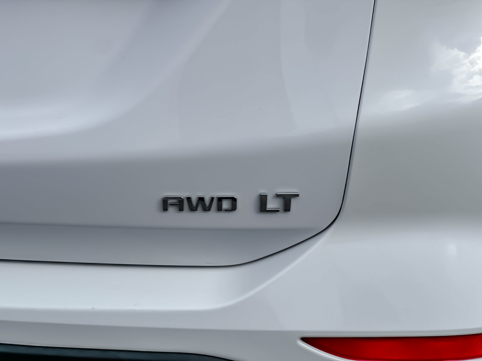 Used 2024 Chevrolet Equinox LT AWD/4WD image 27