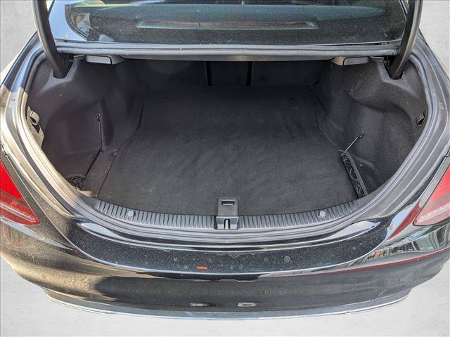 Used 2019 Mercedes-Benz C 300 4MATIC Sedan image 6